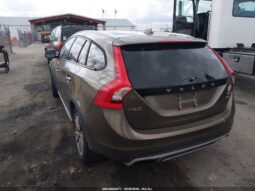 
										2015 Volvo V60 cross country full									