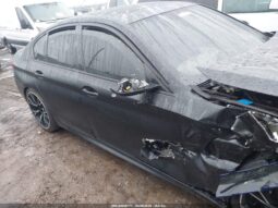 
										2021 BMW M5 full									