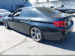 
										2015 BMW M5 full									