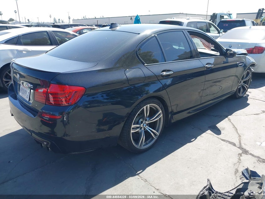 2015 BMW M5