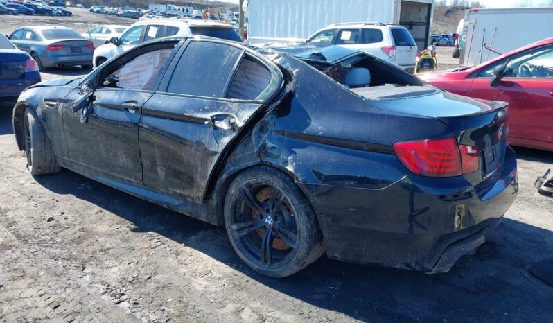 
								2013 BMW M5 full									