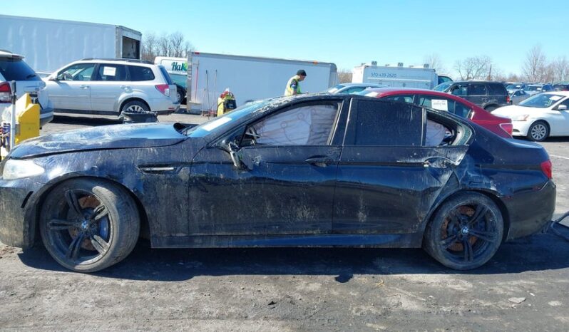
								2013 BMW M5 full									