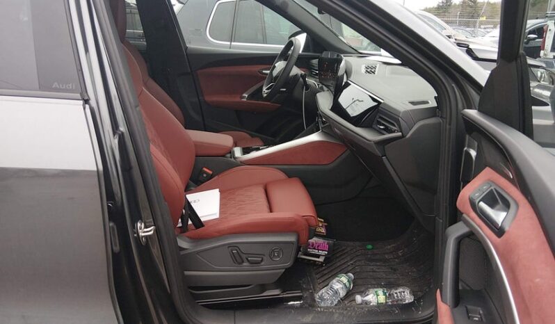 
								2025 Audi Sq5 full									