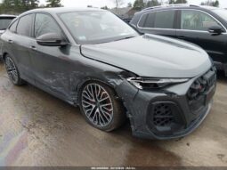 
										2025 Audi Sq5 full									