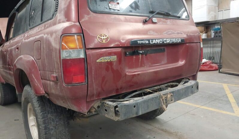 
								1995 Toyota Land cruiser full									