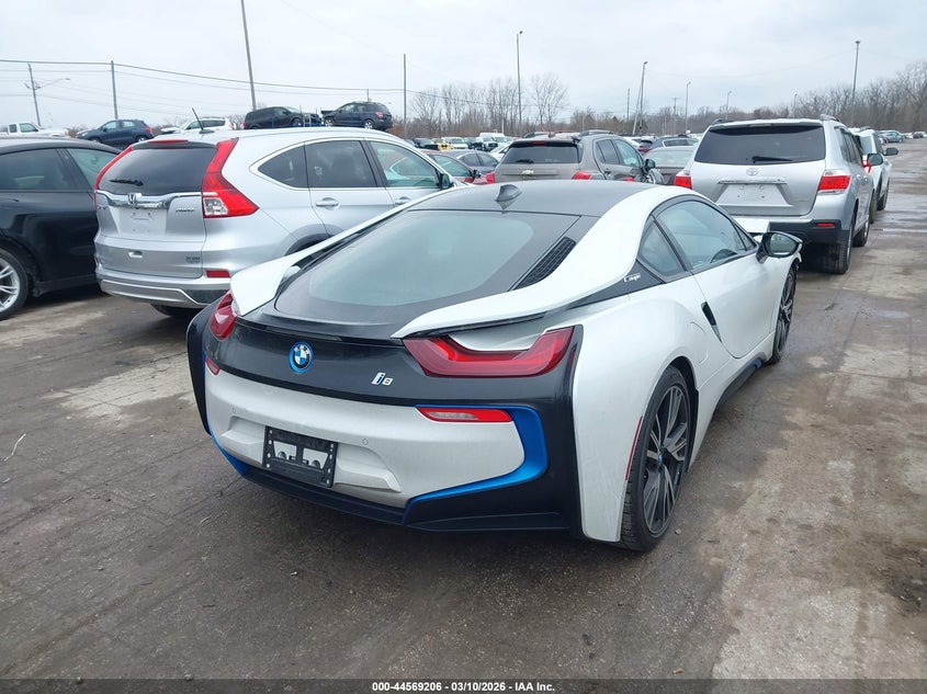2019 BMW I8