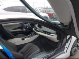 
										2019 BMW I8 full									