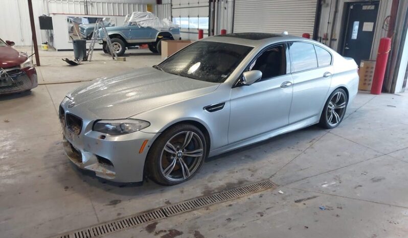 
								2013 BMW M5 full									