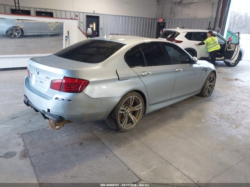 2013 BMW M5
