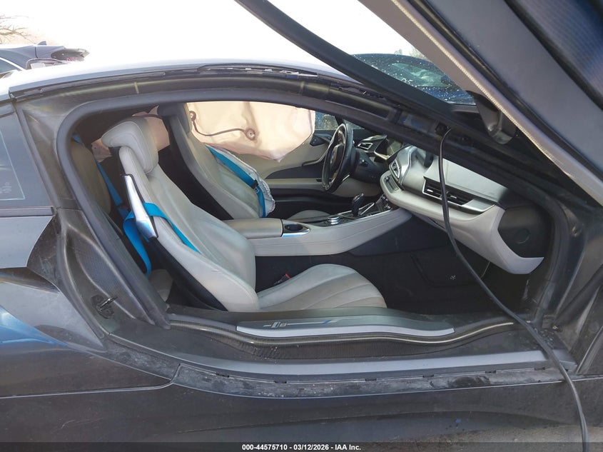 2014 BMW I8