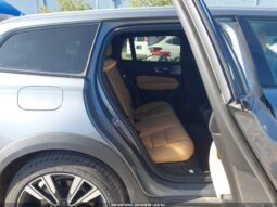 
										2020 Volvo V60 cross country full									