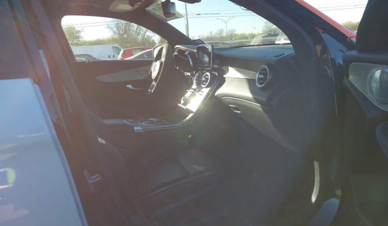 
								2019 Mercedes-benz Glc coupe full									