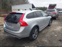 
										2016 Volvo V60 cross country full									