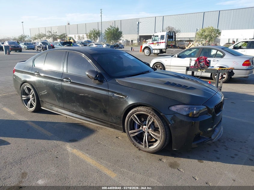 2013 BMW M5