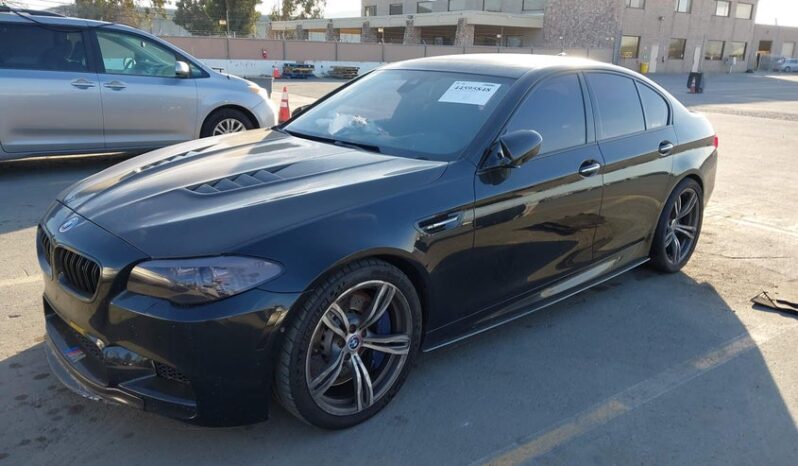 
								2013 BMW M5 full									