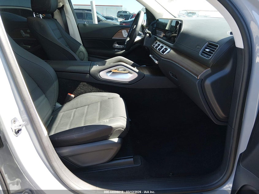 2025 Mercedes-benz Gls-klasse
