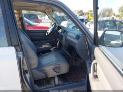 
										1995 Toyota Land cruiser full									