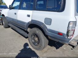 
										1995 Toyota Land cruiser full									