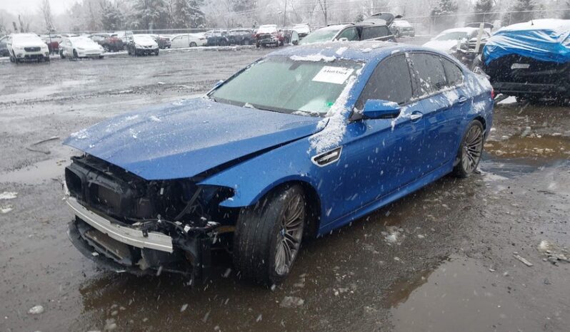 
								2015 BMW M5 full									