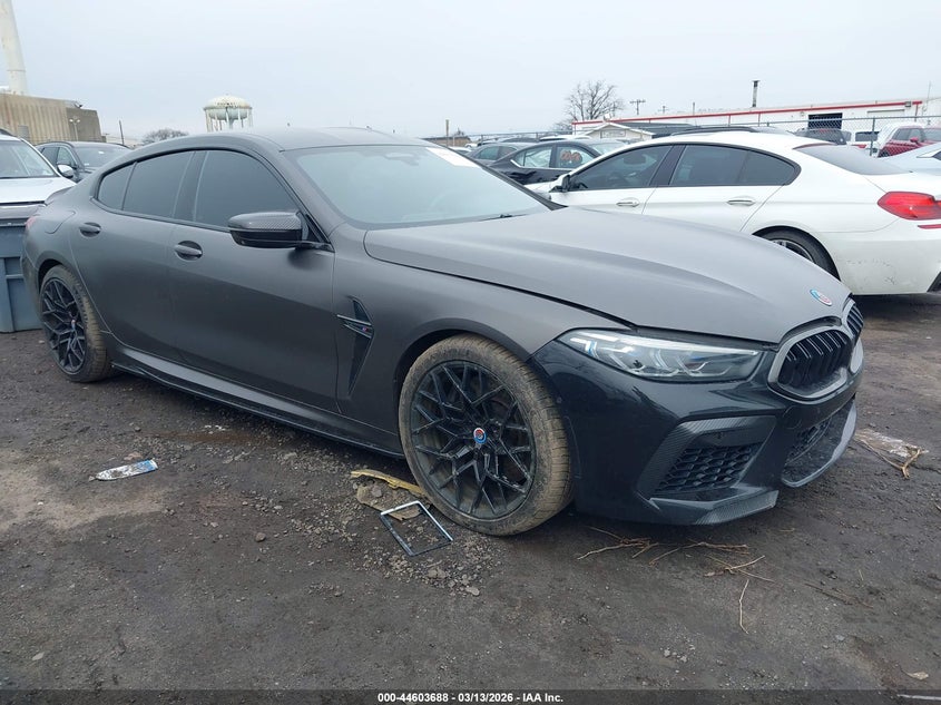 2020 BMW M8