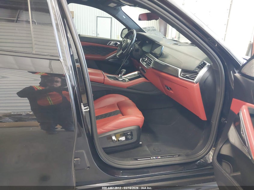 2020 BMW X6 m