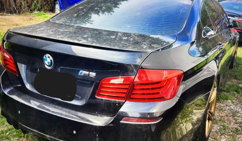 
								2015 BMW M5 full									