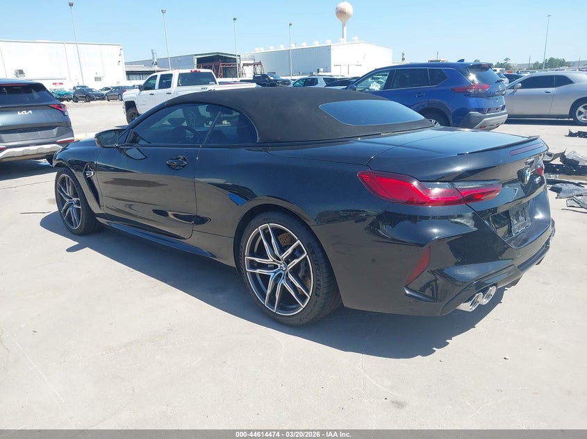 2020 BMW M8