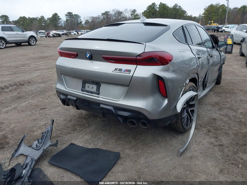 2022 BMW X6 m