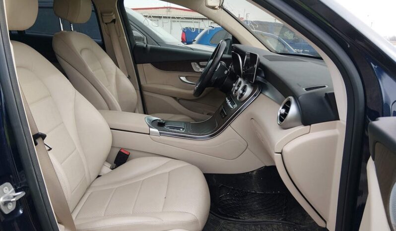 
								2020 Mercedes-benz Glc coupe full									