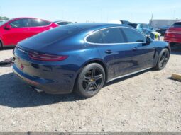 
										2018 Porsche Panamera full									