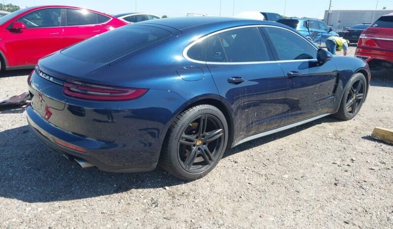 
								2018 Porsche Panamera full									