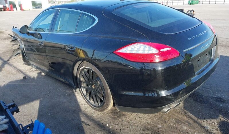 
								2013 Porsche Panamera full									