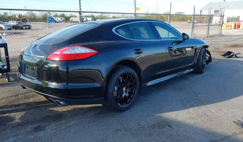
								2013 Porsche Panamera full									