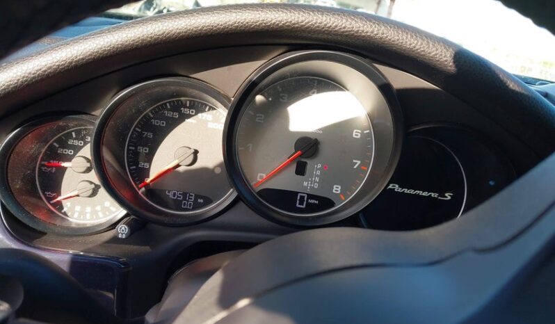 
								2013 Porsche Panamera full									
