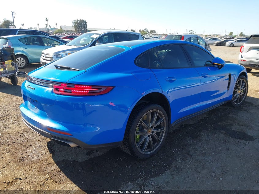 2020 Porsche Panamera