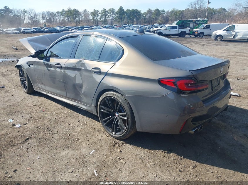 2021 BMW M5