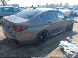 
										2021 BMW M5 full									