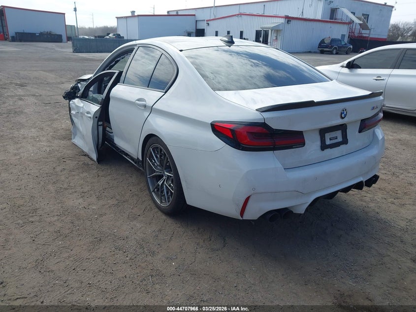 2021 BMW M5
