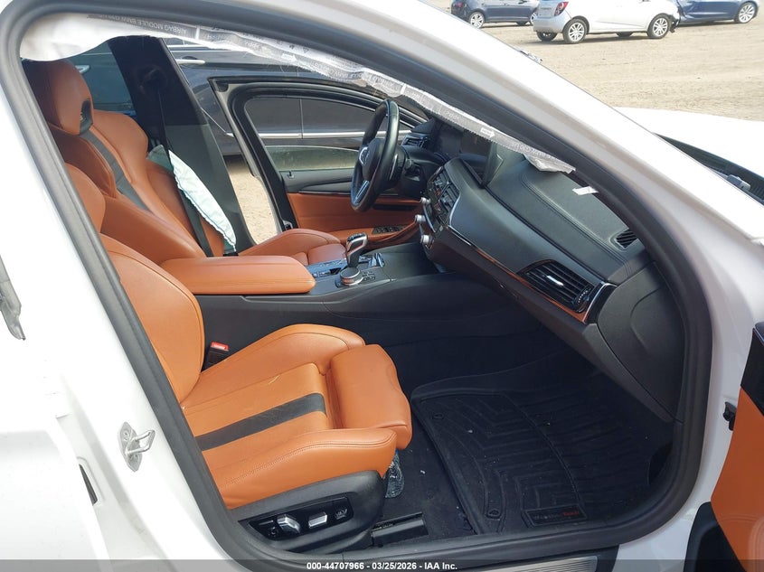 2021 BMW M5