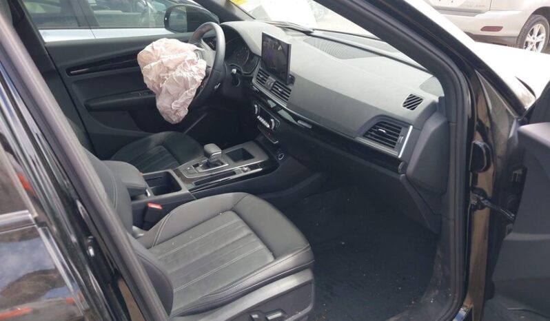 
								2023 Audi Q5 full									