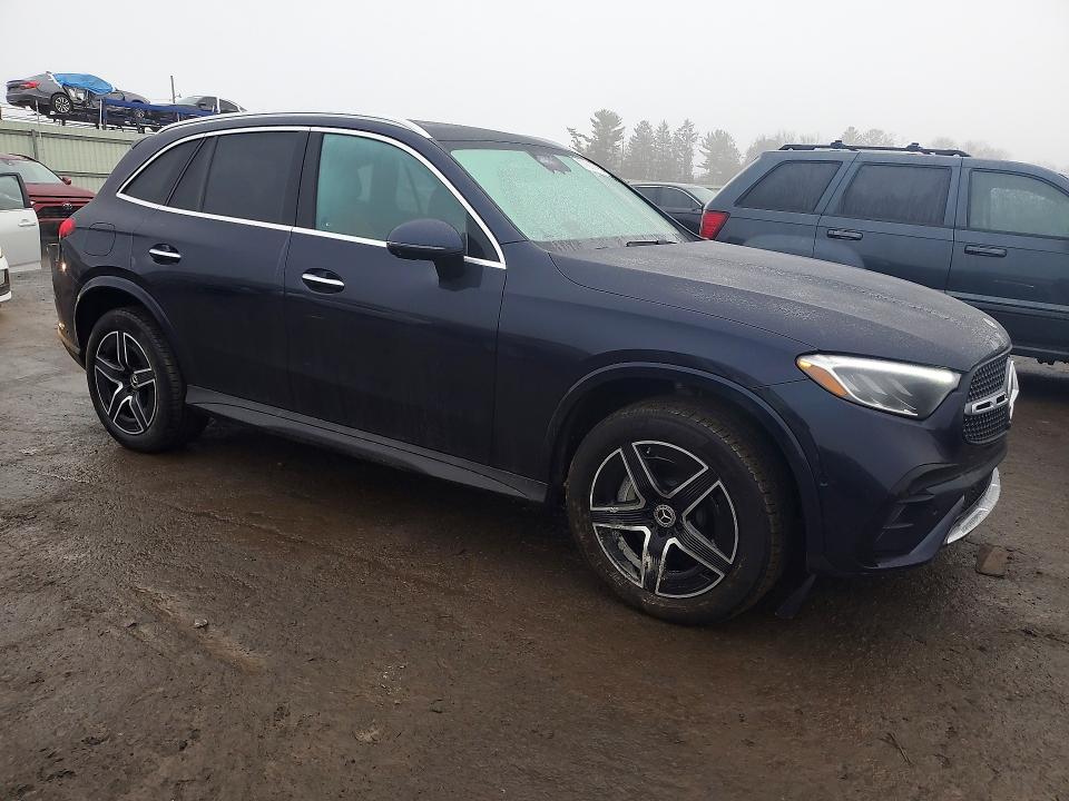2024 Mercedes-benz Glc