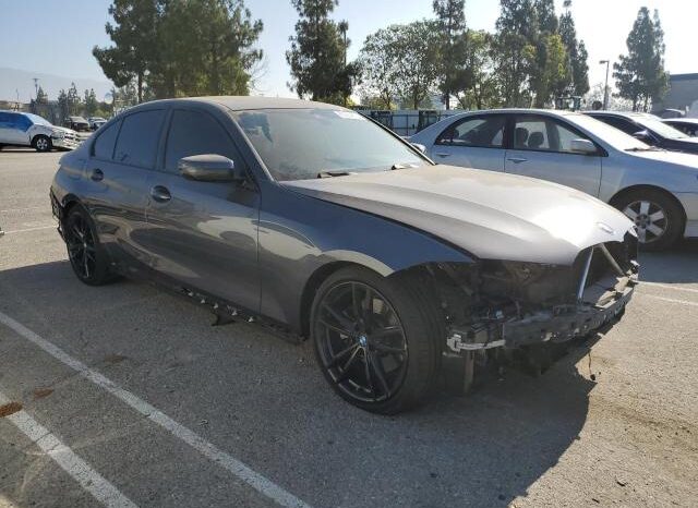 
								2021 BMW 3 series full									