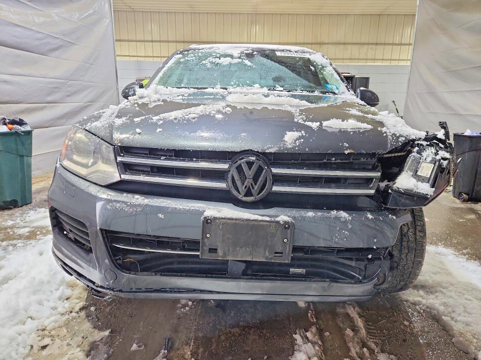 2012 Volkswagen Touareg