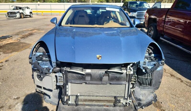 
								2015 Porsche Panamera full									