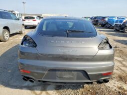 
										2015 Porsche Panamera full									