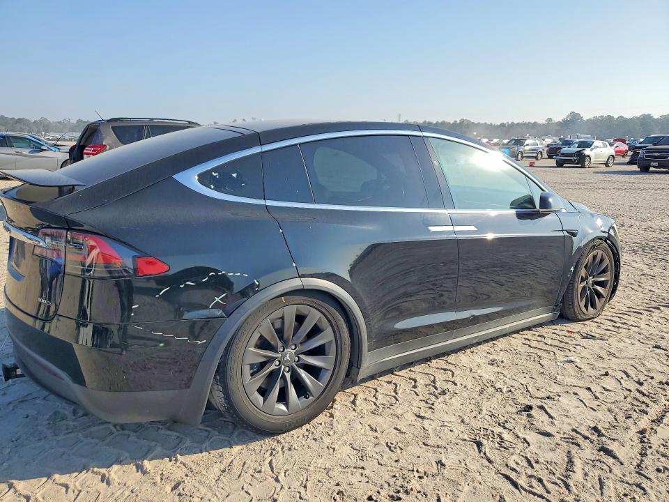 2017 Tesla Model x