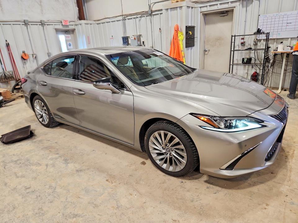 2021 Lexus Es 300h