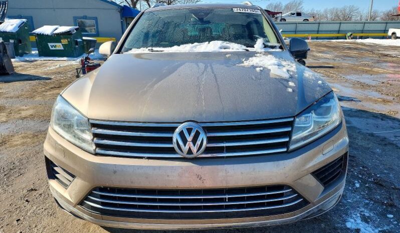 
								2016 Volkswagen Touareg full									