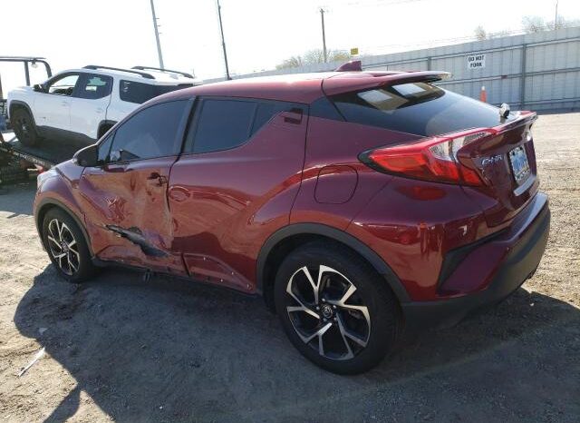 
								2019 Toyota C-hr full									