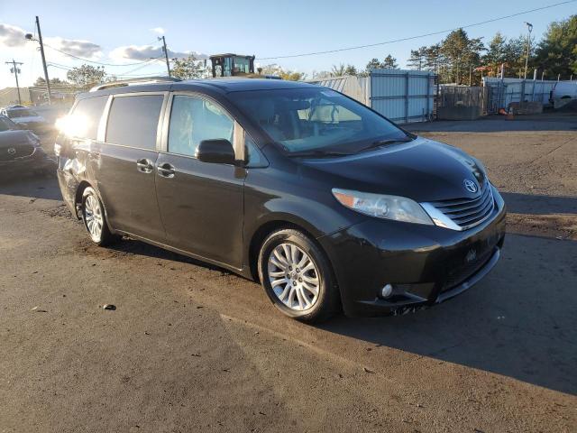 2014 Toyota Sienna xle